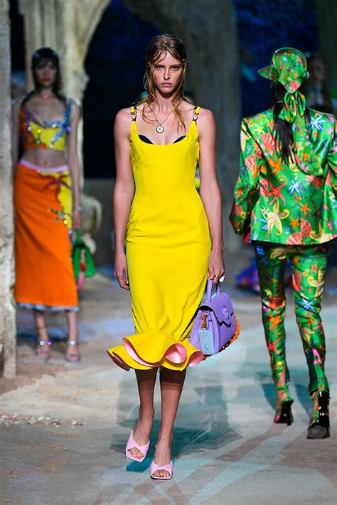 versace nuova collezione 2021|versace dresses 2021.